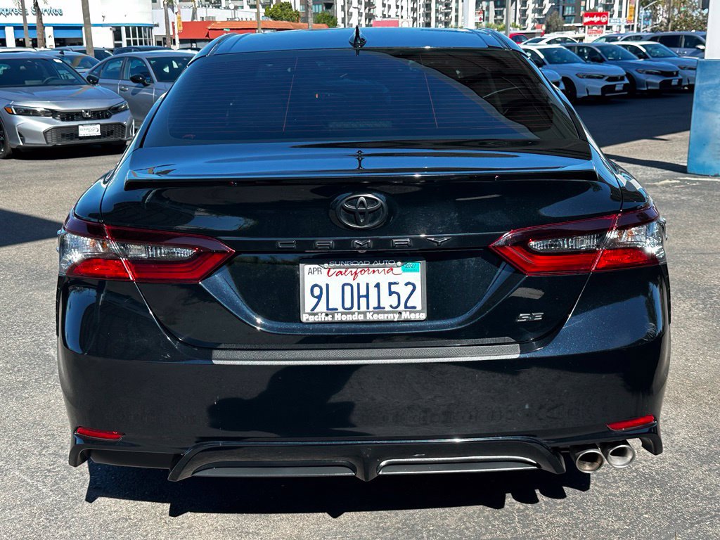 Used 2024 Toyota Camry SE FWD image 6