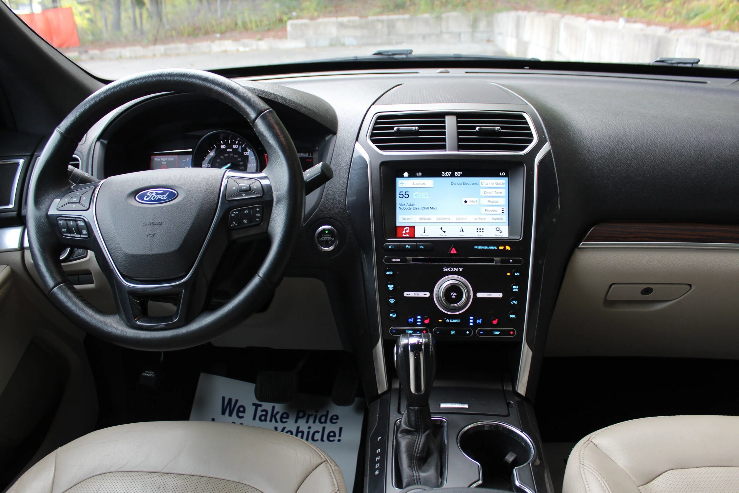 Used 2018 Ford Explorer Limited w/ Equipment Group 301A AWD/4WD image 20