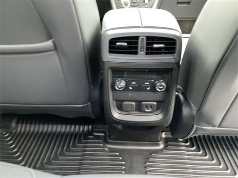 Used 2020 Buick Envision Essence image 14