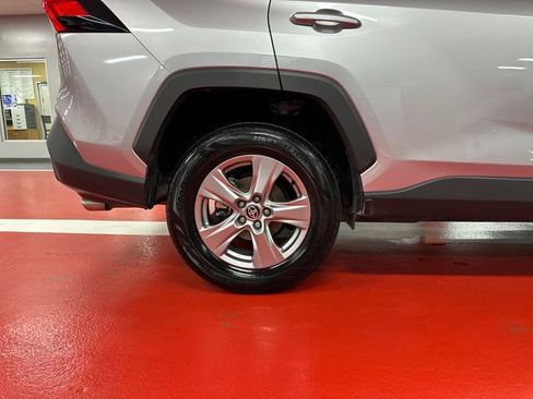 Certified 2025 Toyota RAV4 XLE FWD image 29