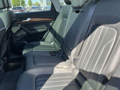 Used 2023 Audi Q5 2.0T Premium w/ Convenience Package AWD/4WD image 34