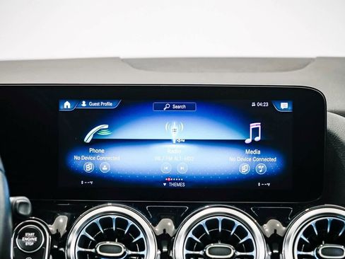 Certified 2022 Mercedes-Benz GLA 250 4MATIC image 14