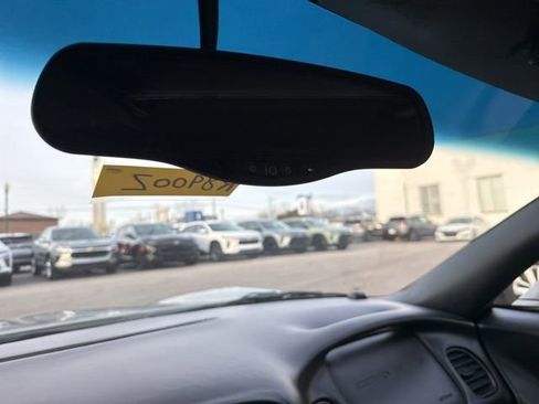 Used 2002 Chevrolet Corvette Convertible w/ Preferred Equipment Group2 image 19