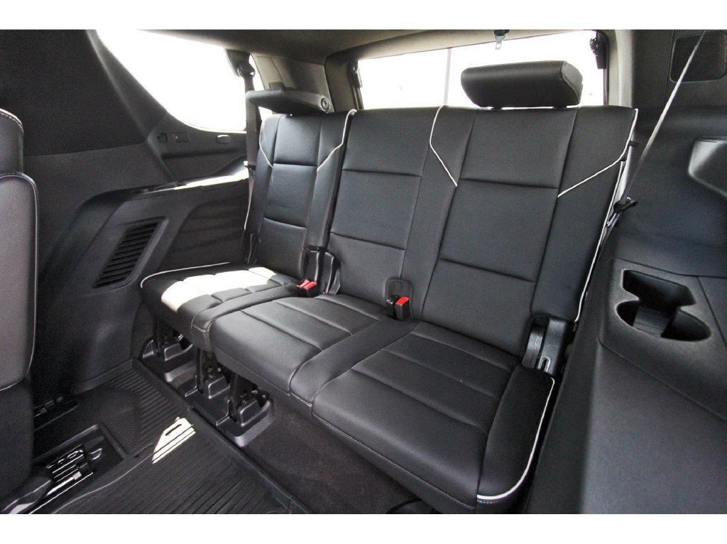 Certified 2024 Cadillac Escalade Premium Luxury AWD/4WD image 13