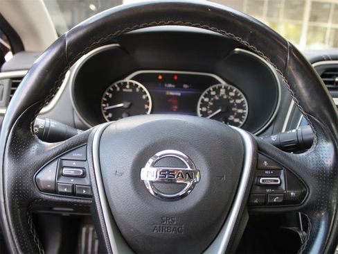 Used 2016 Nissan Maxima Platinum image 24