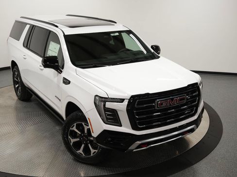 New 2026 GMC Yukon XL AT4 w/ AT4 Premium Plus Package AWD/4WD image 75