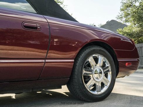 Used 2004 Ford Thunderbird RWD image 46