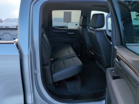 Used 2022 GMC Sierra 1500 SLT w/ SLT Premium Package image 34