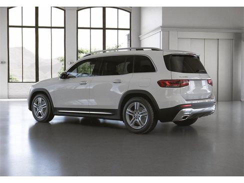 Certified 2022 Mercedes-Benz GLB 250 4MATIC image 31