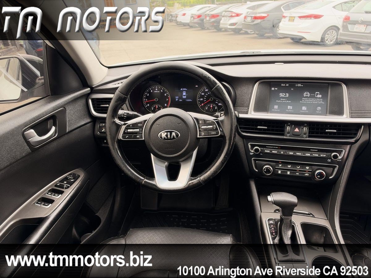 Used 2020 Kia Optima SE FWD image 15
