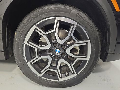 Certified 2025 BMW X2 xDrive28i w/ Convenience Package image 10