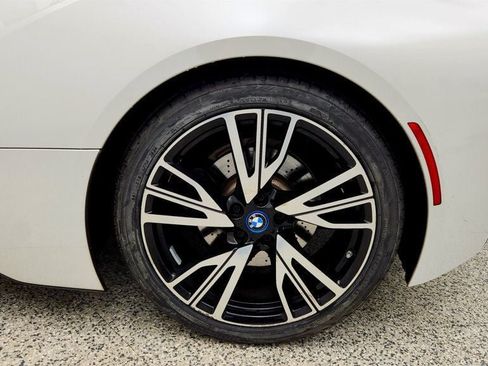 Used 2015 BMW i8 AWD/4WD image 9