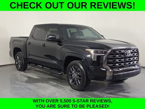 Used 2023 Toyota Tundra Platinum AWD/4WD image 3