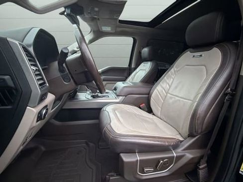 Used 2020 Ford F150 Limited w/ Trailer Tow Package image 9