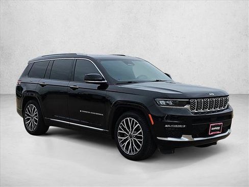 Used 2021 Jeep Grand Cherokee L Summit AWD/4WD image 3