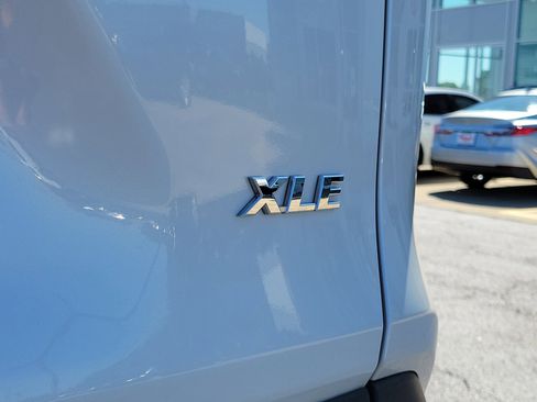 Used 2025 Toyota RAV4 XLE Premium image 7