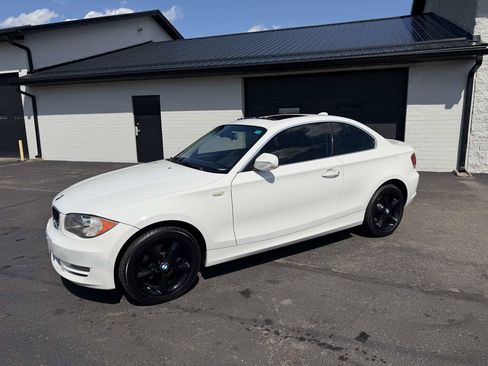 Used 2010 BMW 128i Coupe RWD image 2