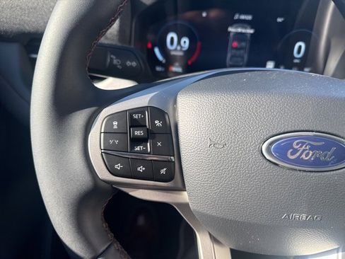 New 2026 Ford Explorer Active w/ Active Comfort Package image 26
