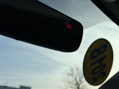 Used 2018 Subaru Outback 2.5i image 18