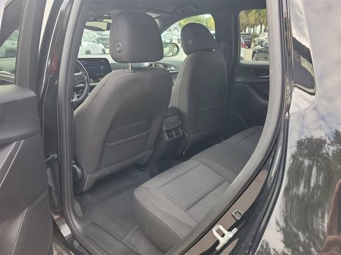 Used 2025 Chevrolet Equinox LT image 8