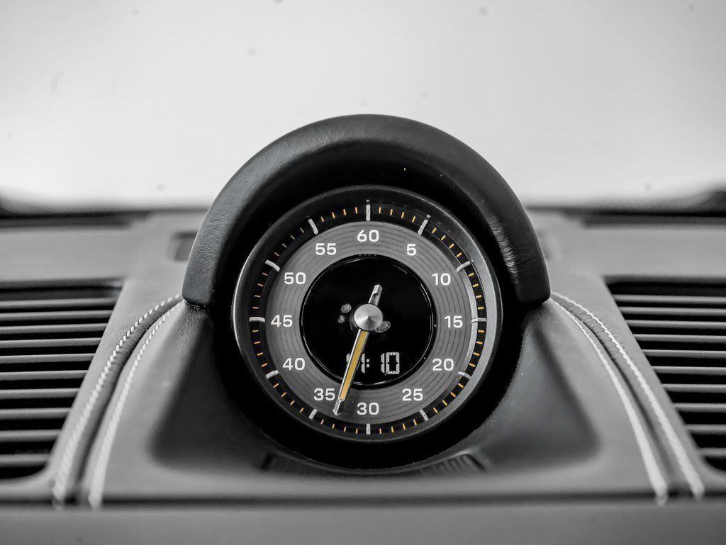 Certified 2022 Porsche 911 GT3 RWD image 21