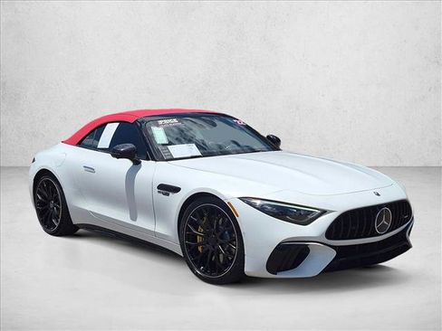 Used 2022 Mercedes-Benz SL 63 AMG 4MATIC image 3