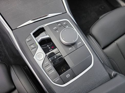 New 2026 BMW 330i Sedan w/ M Sport Package RWD image 15