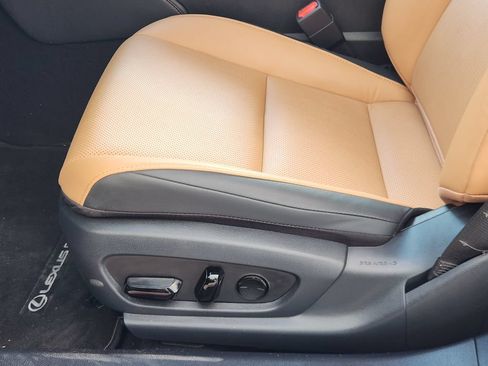Certified 2023 Lexus ES 300h w/ Premium Package FWD image 23