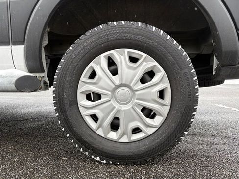 Used 2024 Ford Transit 250 Low Roof w/ Exterior Upgrade Package image 18