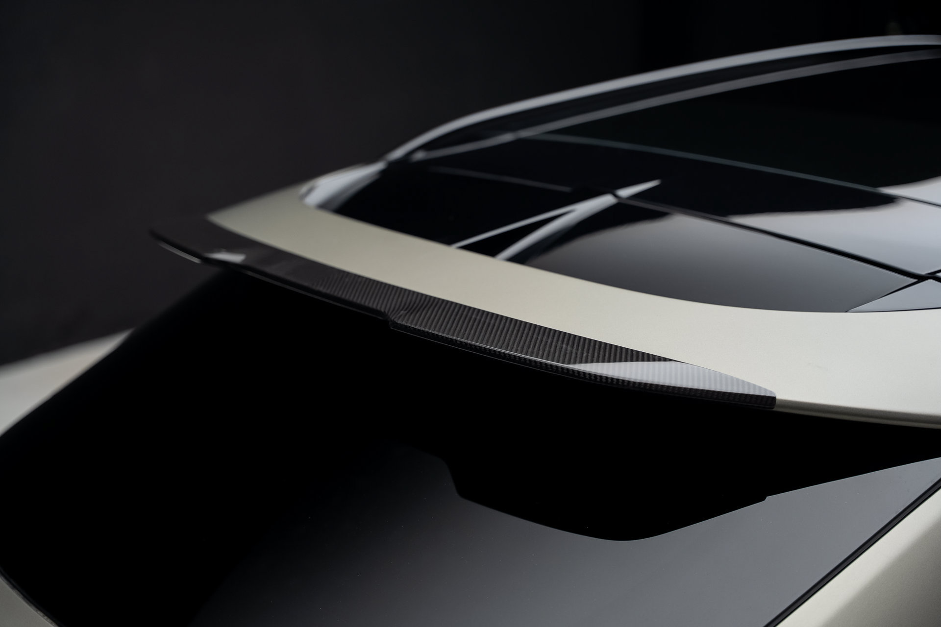 Used 2023 Aston Martin DBX 707 AWD/4WD image 32