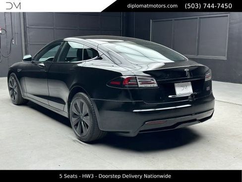 Used 2022 Tesla Model S Plaid AWD/4WD image 4