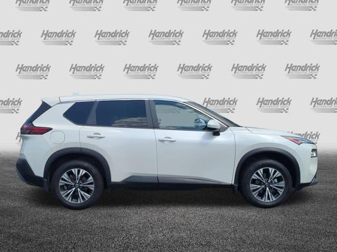 Used 2023 Nissan Rogue SV FWD image 11