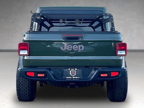 Used 2023 Jeep Gladiator Mojave w/ Trailer Tow Package AWD/4WD image 4