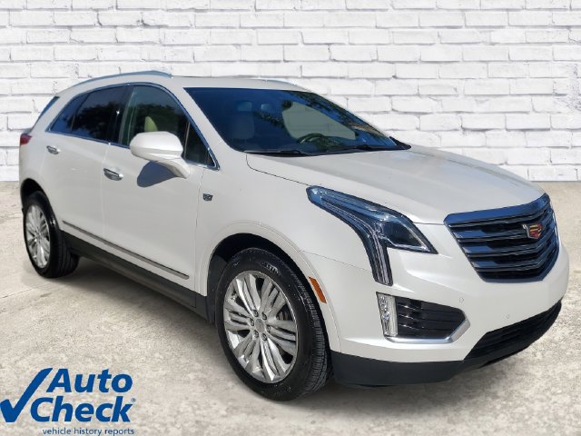 Used 2018 Cadillac XT5 Premium Luxury FWD image 5
