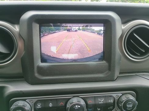 Used 2021 Jeep Wrangler Unlimited Sport AWD/4WD image 30