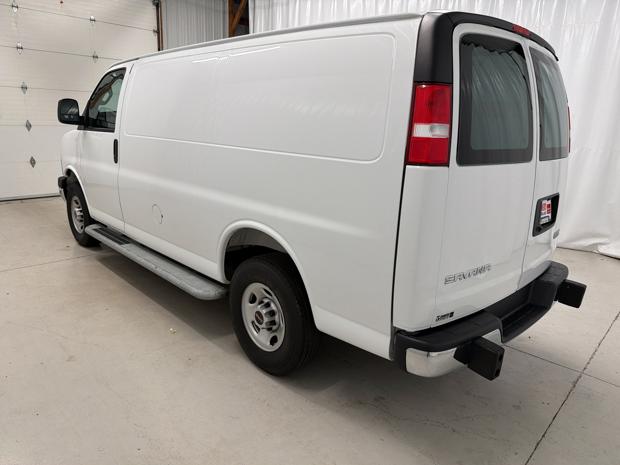 Used 2025 GMC Savana 2500 w/ Driver Convenience Package RWD image 6