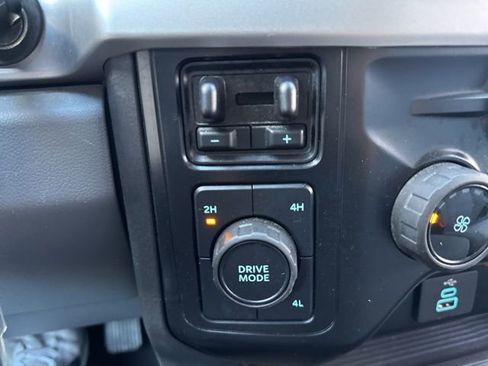 Used 2024 Ford F250 XLT image 22
