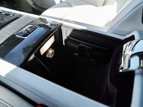 Used 2023 Rolls-Royce Ghost Base w/ Ghost Package image 68