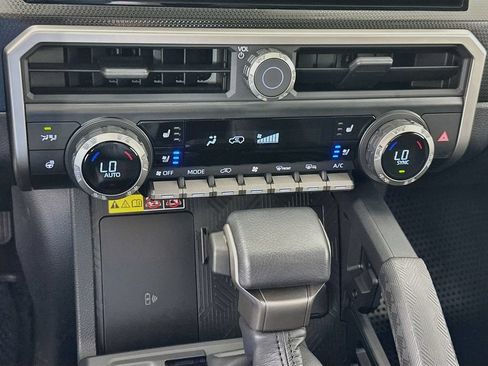 Used 2026 Toyota 4Runner Limited AWD/4WD image 16