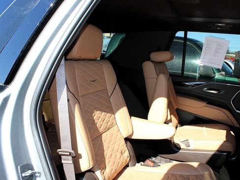 Used 2023 Cadillac Escalade Sport image 50