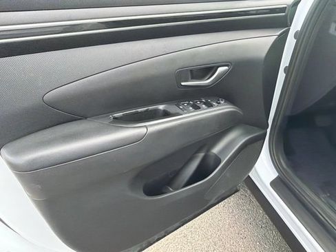 Used 2022 Hyundai Tucson SEL AWD/4WD image 17