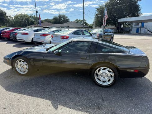 Used 1994 Chevrolet Corvette Coupe image 8