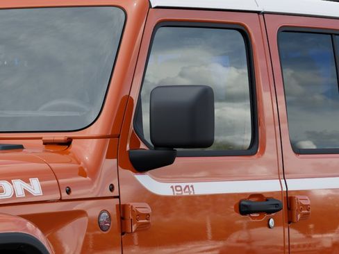 New 2026 Jeep Gladiator Rubicon AWD/4WD image 12