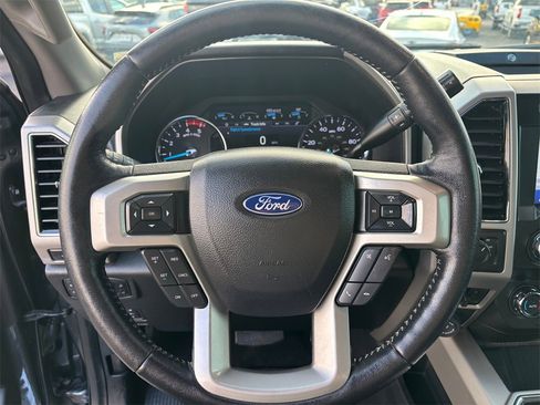 Used 2020 Ford F350 Lariat w/ Lariat Ultimate Package image 13