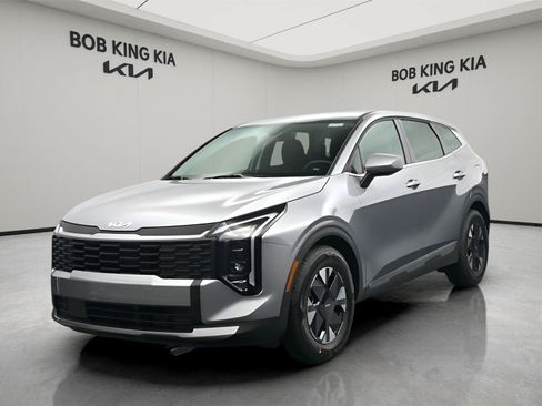 New 2026 Kia Sportage LX FWD image 1