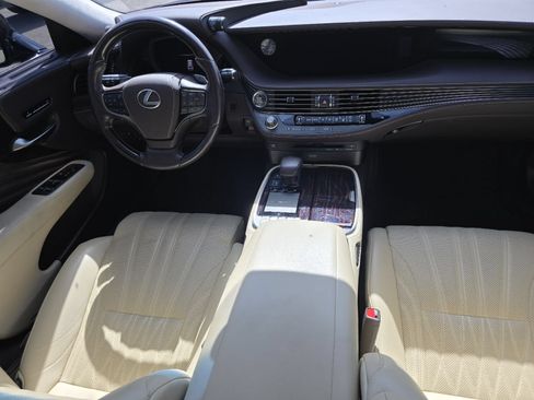 Used 2018 Lexus LS 500 AWD w/ Luxury Package image 24