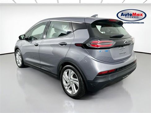 Used 2023 Chevrolet Bolt LT image 5