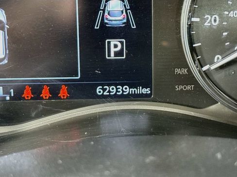 Used 2023 Nissan Kicks SV FWD image 13