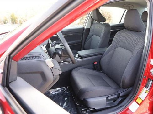 Certified 2025 Toyota Camry LE FWD image 8