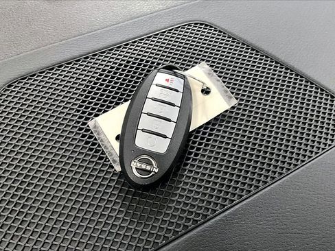 Certified 2025 Nissan Altima 2.5 SR image 11